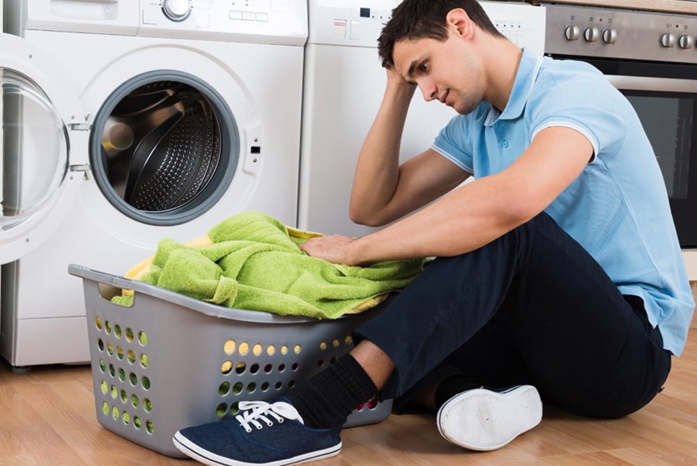 Çamaşır Makinesinin Altından Neden Su Gelir? Çamaşır Makinesi Alttan Su Kaçırıyor Ve Su Geliyor İse Nedenleri Nelerdir?