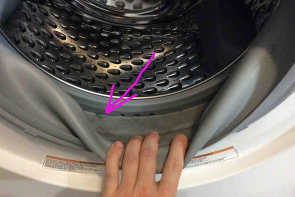 Çamaşır Makinesi Lastik Kokusu Neden Olur?