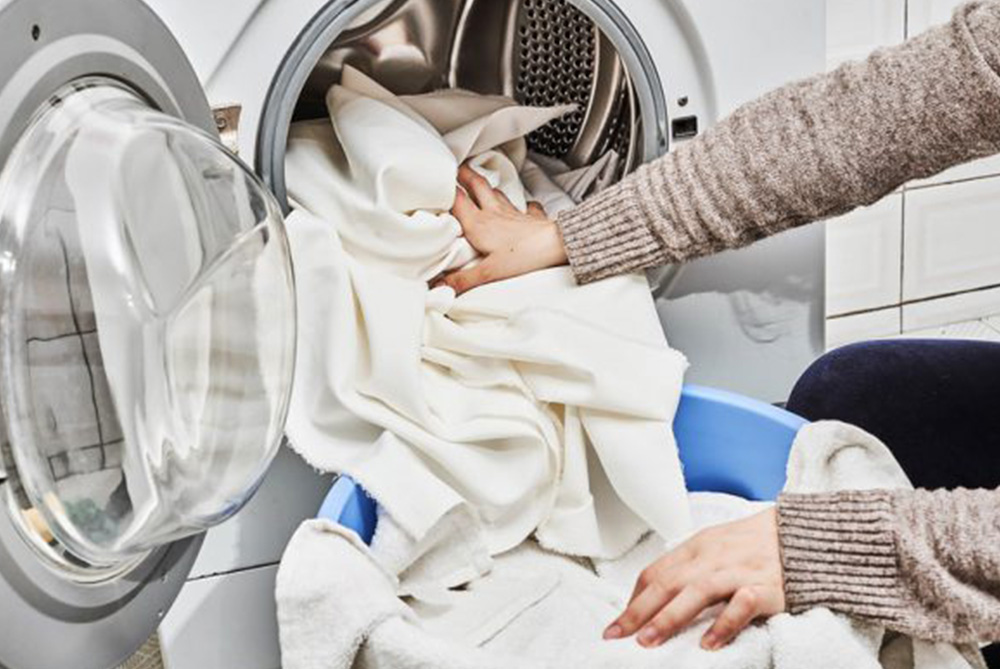 Çamaşır Makinesi Siyah Leke Ve Pas Lekesi Yapıyor İse Nedeni Nedir?
